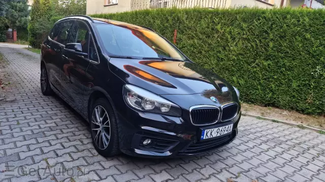 BMW Seria 2 220i