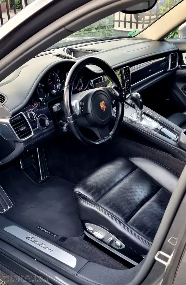 PORSCHE Panamera Tiptronic S