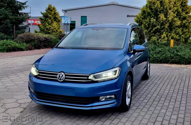 VOLKSWAGEN Touran Highline