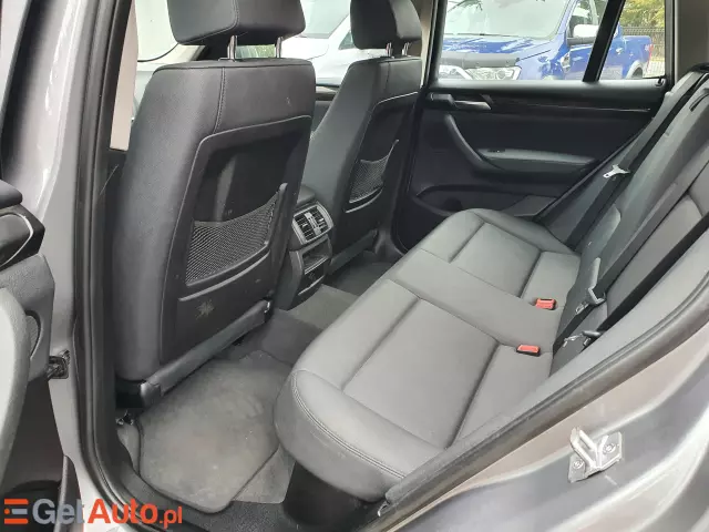 BMW X3 SDrive18d Step