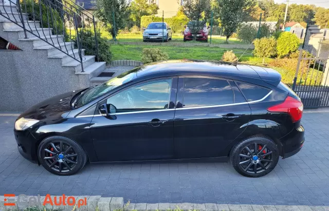 FORD Focus Titanium