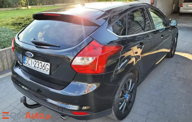 FORD Focus Titanium