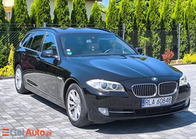 BMW Seria 5 Luxury Line