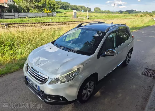 PEUGEOT 2008 PureTech 82 Allure