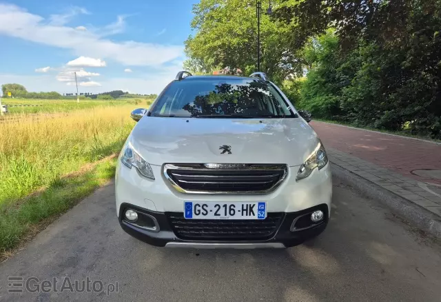 PEUGEOT 2008 PureTech 82 Allure