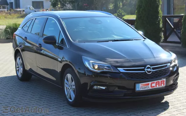 OPEL Astra Sport Tourer Dynamic