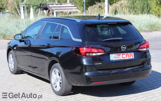 OPEL Astra Sport Tourer Dynamic