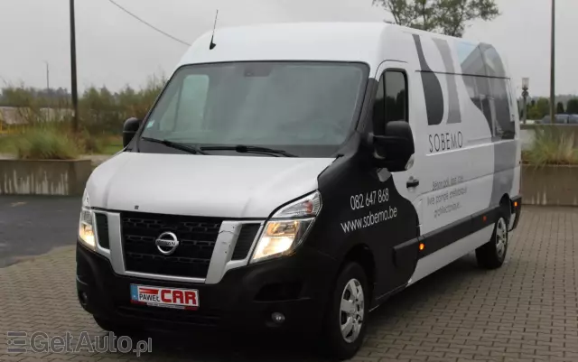 NISSAN NV400 