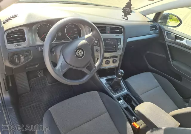 VOLKSWAGEN Golf Comfortline BMT