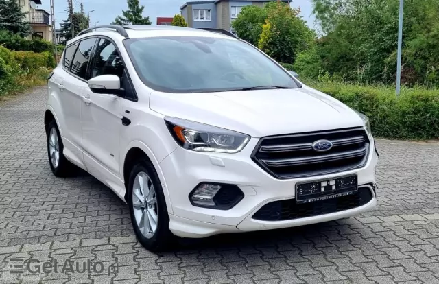 FORD Kuga ST-Line