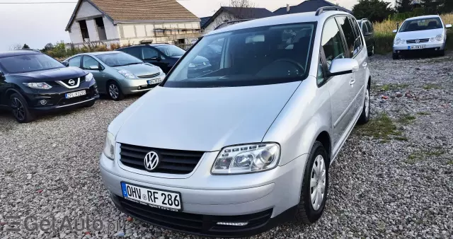 VOLKSWAGEN Touran 