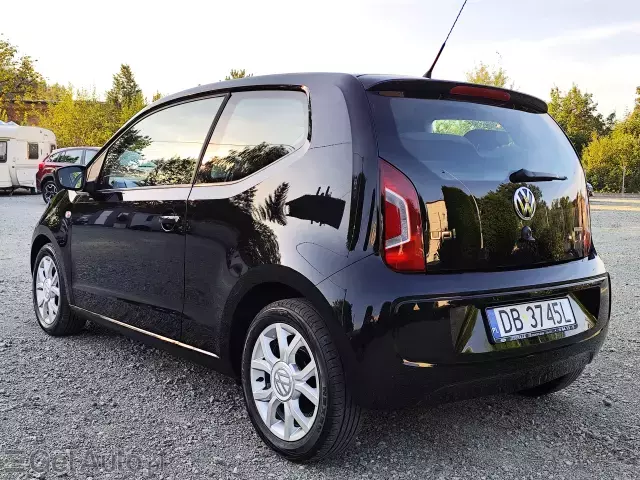 VOLKSWAGEN Up! Black up!