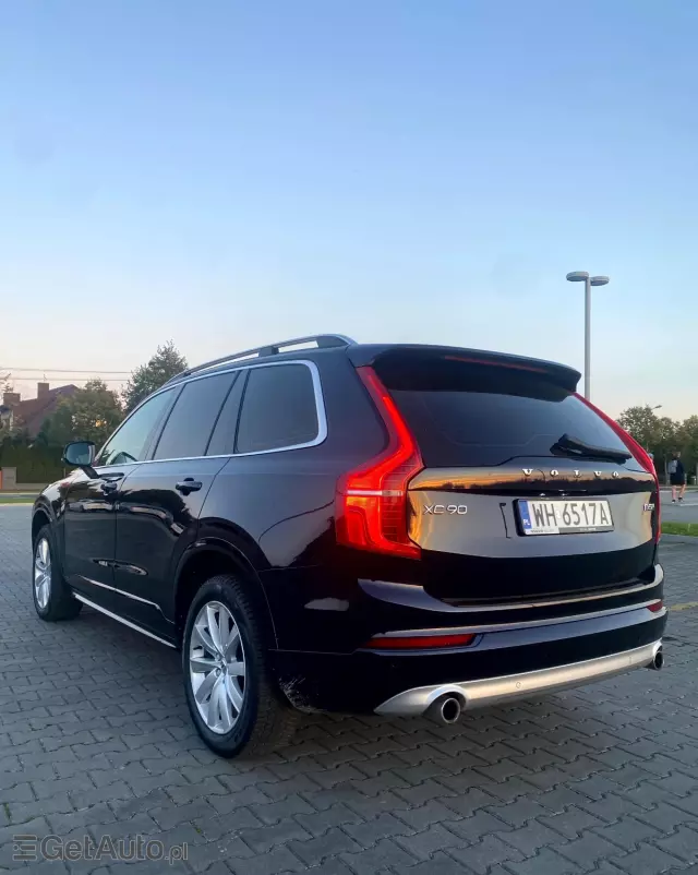 VOLVO XC90 D5 AWD Momentum