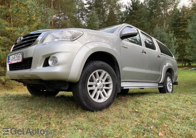 TOYOTA Hilux 3.0 D-4D SR5-X