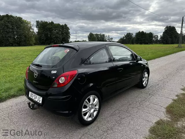 OPEL Corsa Cosmo