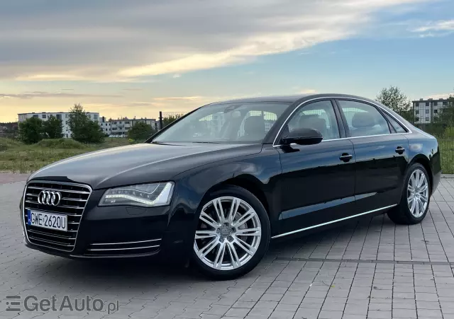 AUDI A8 L55 TFSI quatro tiptronic