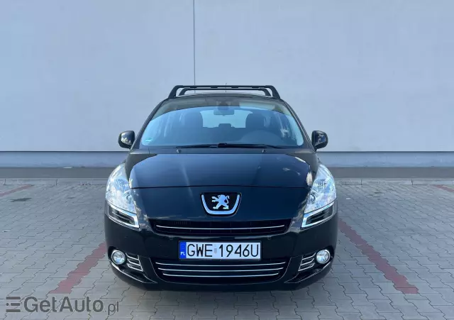 PEUGEOT 5008 Allure