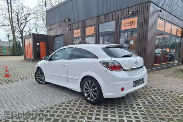 OPEL Astra Sport