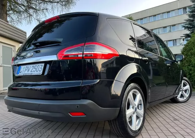 FORD S-Max Titanium