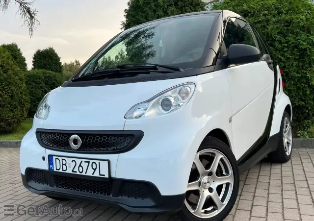 SMART Fortwo Coupe softouch black&white limited 