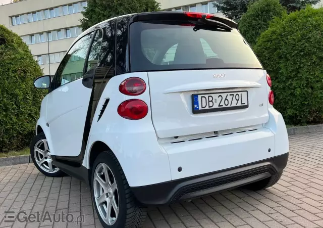 SMART Fortwo Coupe softouch black&white limited 