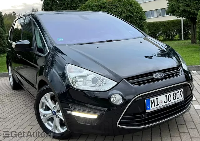 FORD S-Max Titanium