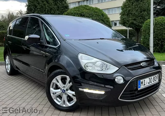 FORD S-Max Titanium