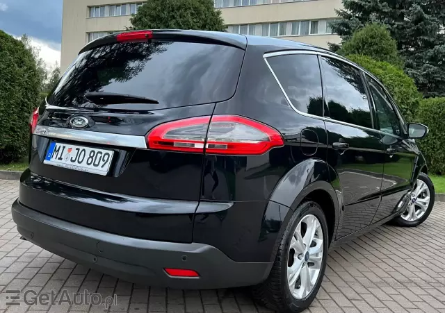 FORD S-Max Titanium