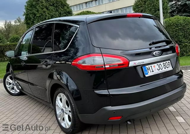 FORD S-Max Titanium