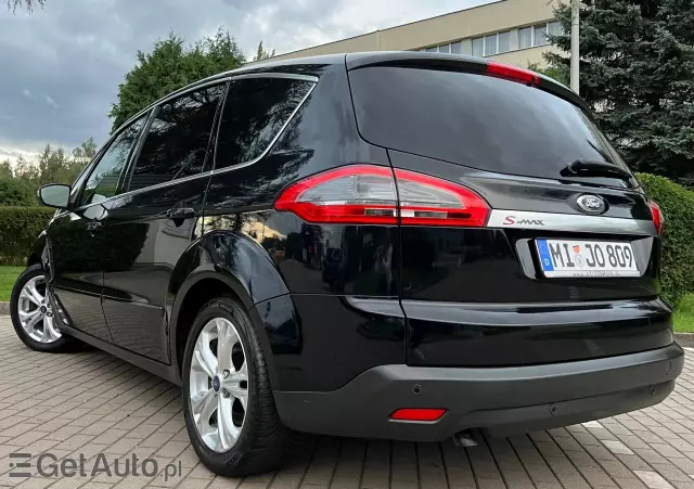 FORD S-Max Titanium