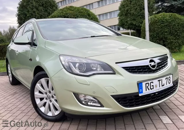 OPEL Astra Sport Tourer Selection 