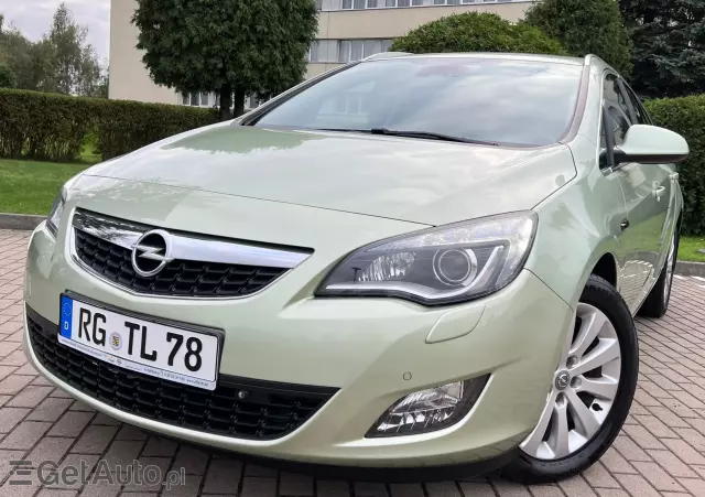 OPEL Astra Sport Tourer Selection 