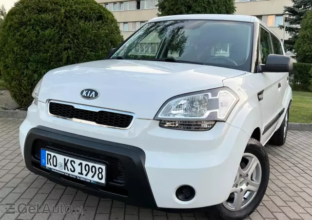 KIA Soul White Collection 