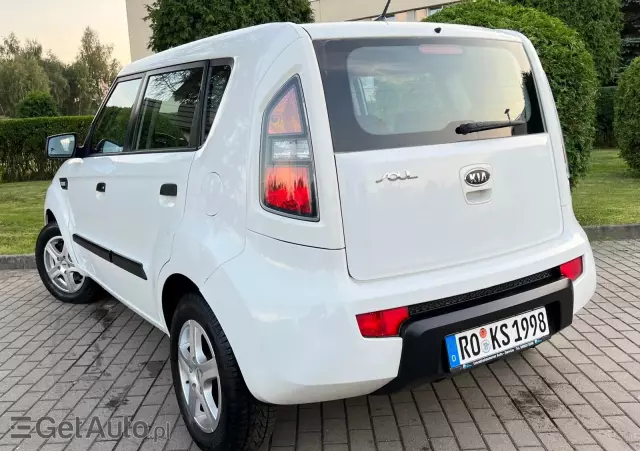 KIA Soul White Collection 