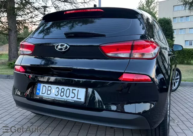 HYUNDAI I30 Select