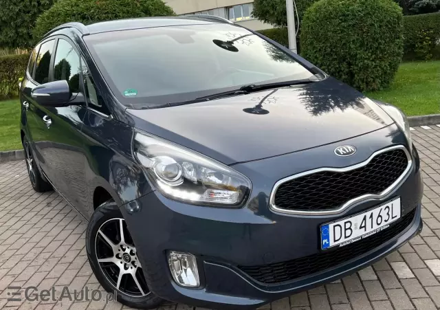 KIA Carens XL