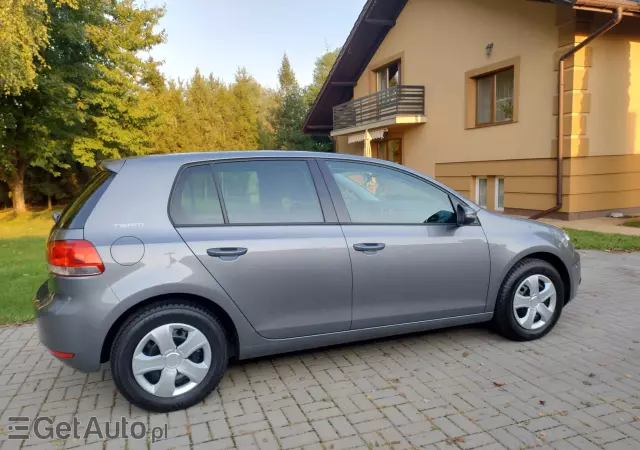 VOLKSWAGEN Golf Comfortline