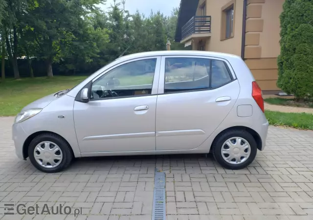 HYUNDAI I10 Base