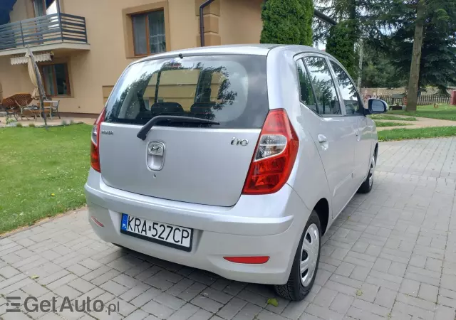 HYUNDAI I10 Base