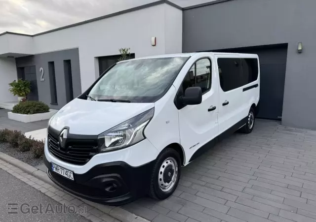 RENAULT Trafic LONG