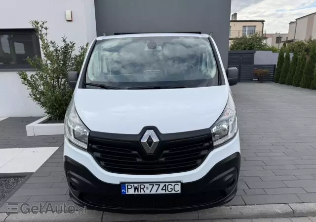 RENAULT Trafic LONG