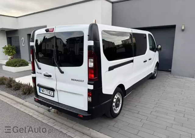 RENAULT Trafic LONG