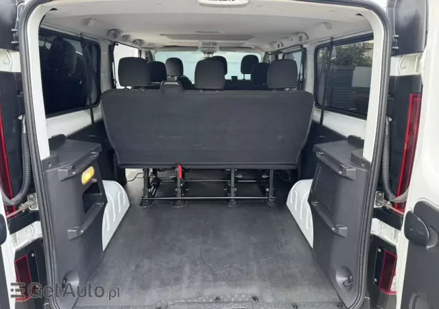 RENAULT Trafic LONG