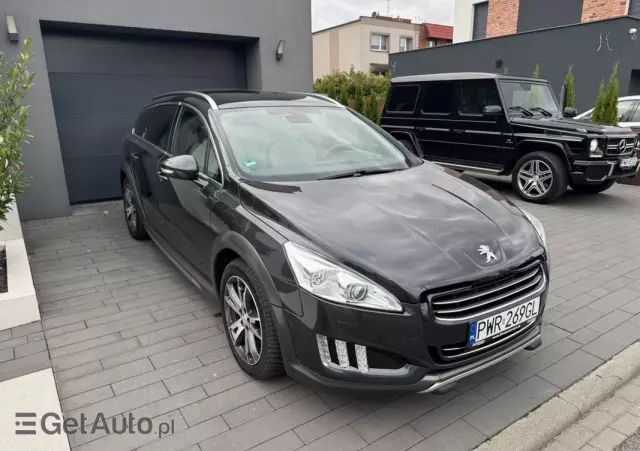 PEUGEOT 508 Hybrid 4 Aut.