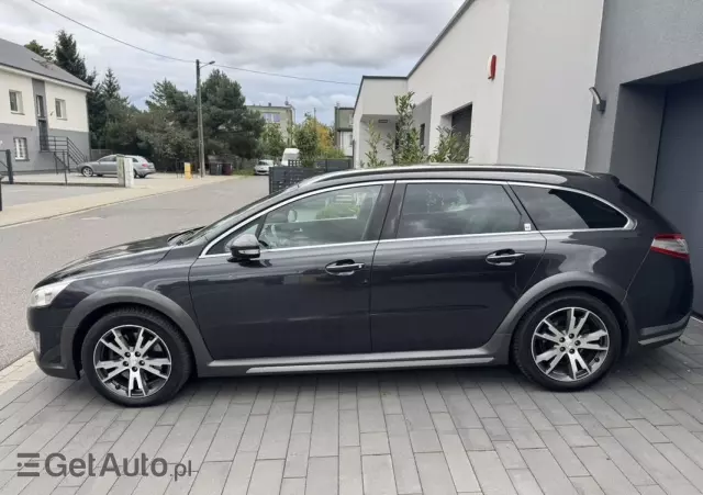 PEUGEOT 508 Hybrid 4 Aut.