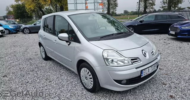 RENAULT Modus Dynamique