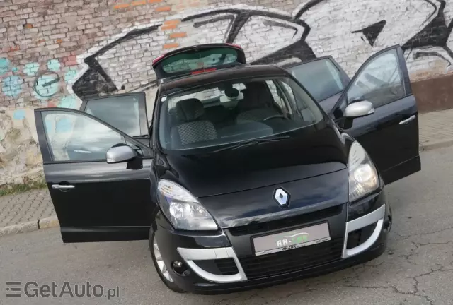 RENAULT Scenic 