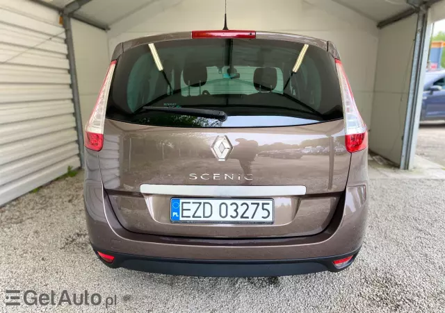 RENAULT Scenic Authentique 105