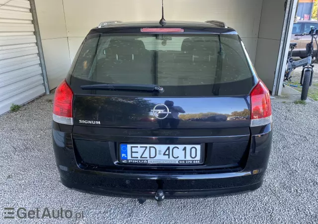 OPEL Signum Elegance