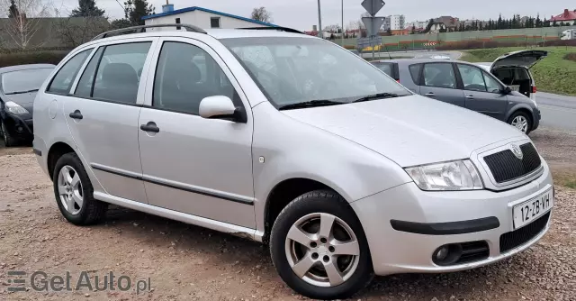 SKODA Fabia 1.4 16V Comfort 